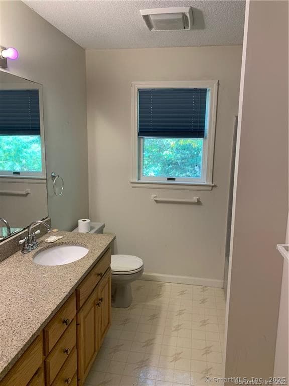 Building Photo - 380 Huckleberry Hill Rd