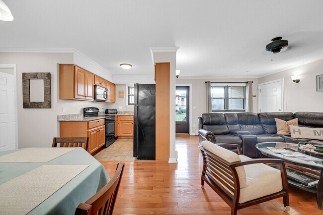 Building Photo - 97 Wharfside Dr