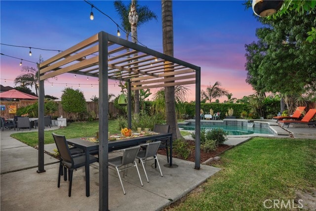 Building Photo - 25671 Cresta Loma