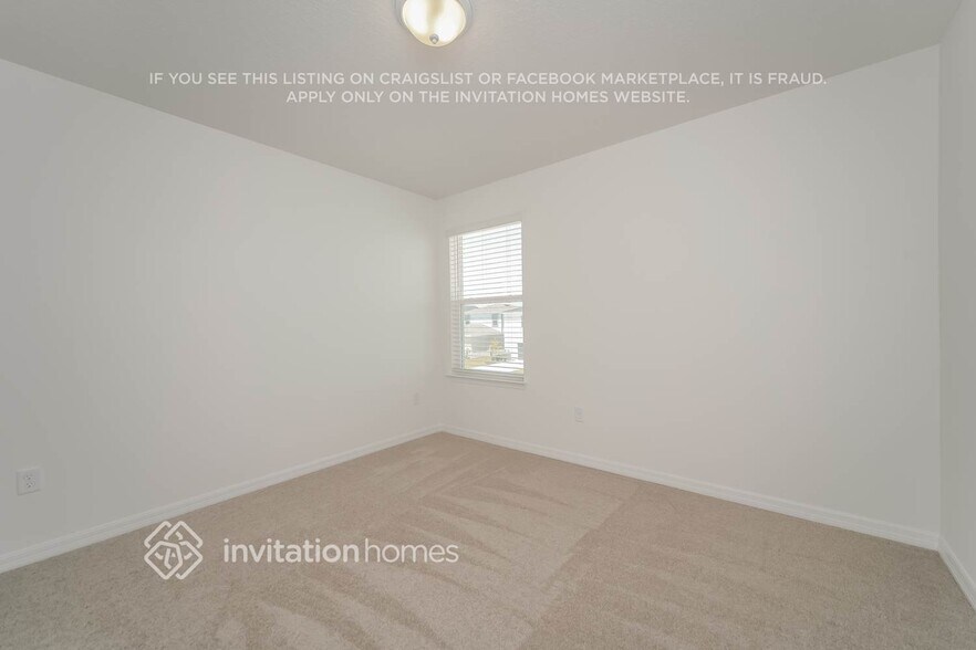 Building Photo - 16366 Grey Pne Dr