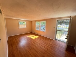 Building Photo - Charming 2-Bedroom, 1-Bathroom Home – $1,2...