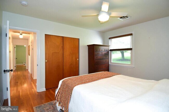 Building Photo - 2 Cinnamon Fern Rd