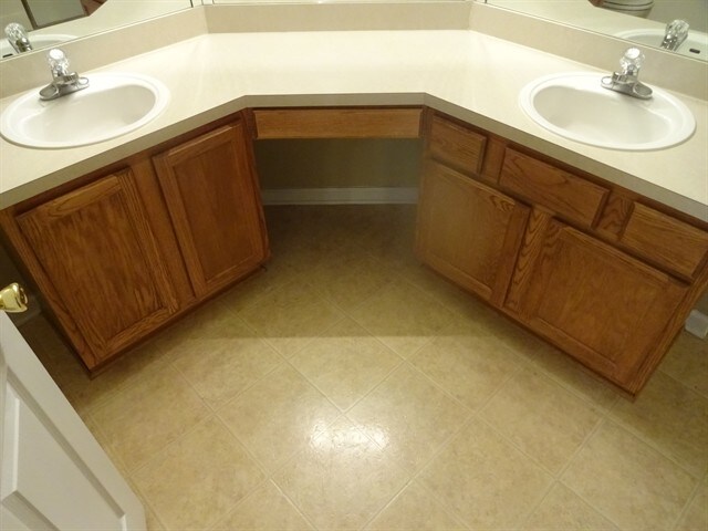 Building Photo - 2737 Taylor Hill Dr