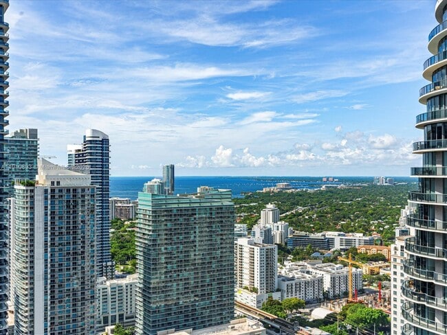 Primary Photo - 801 S Miami Ave