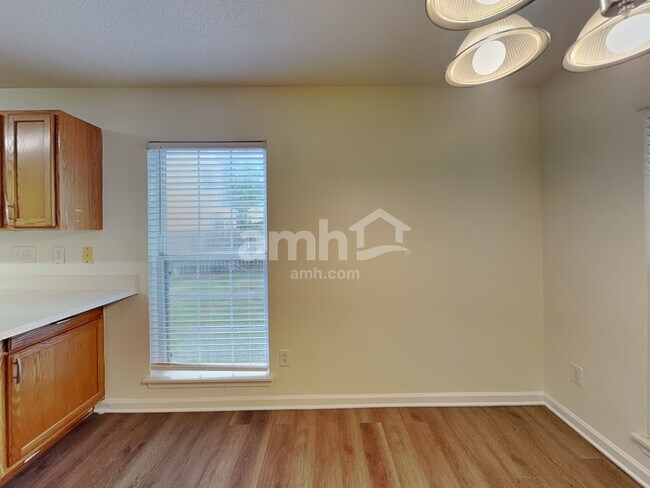 Building Photo - 8922 Tendring Ct