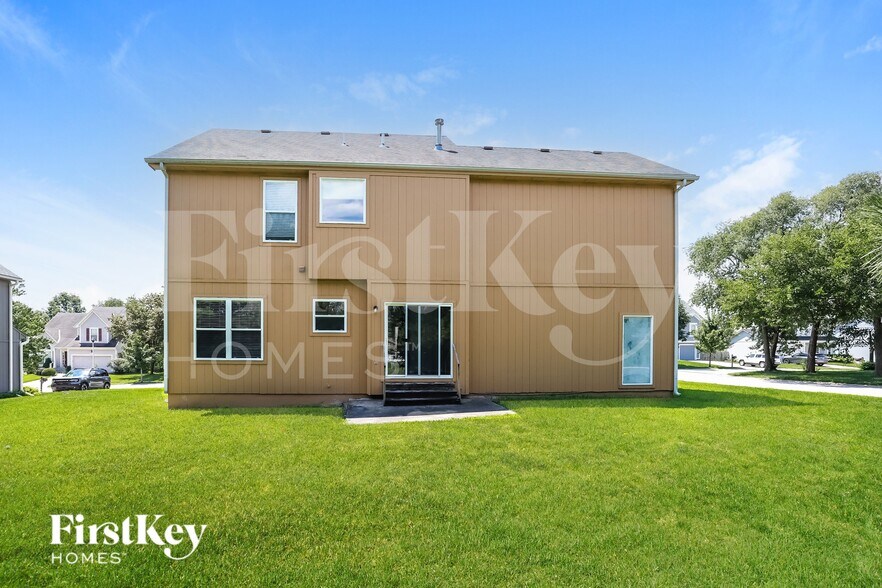 Building Photo - 21240 W 119th Terrace