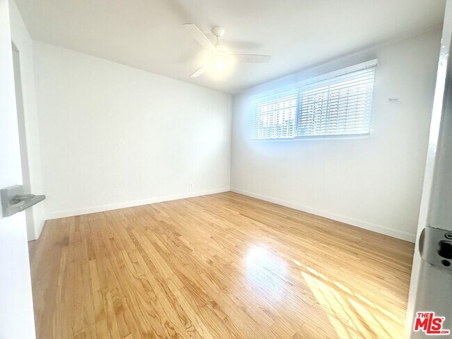 Building Photo - 8360 Blackburn Ave