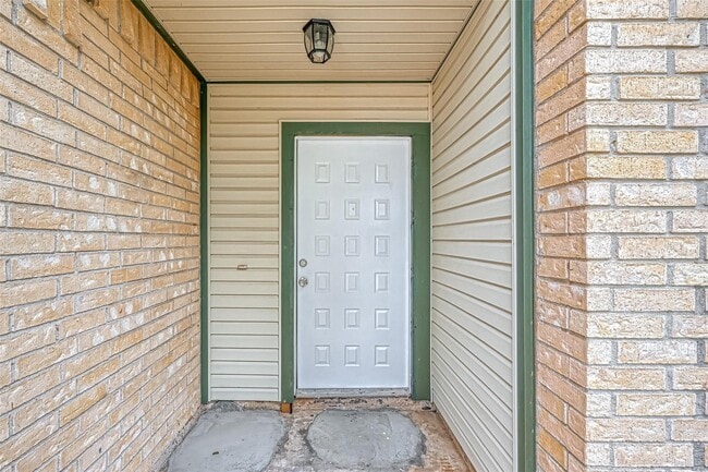 Building Photo - 3527 Acorn Springs Ln