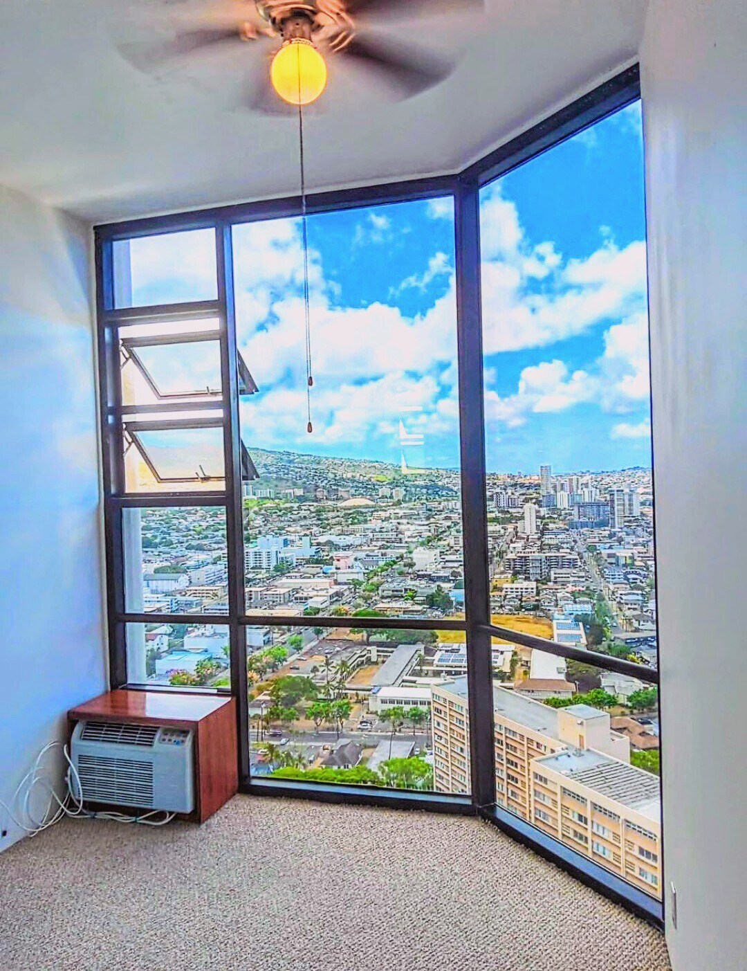 Building Photo - 930 Kaheka St