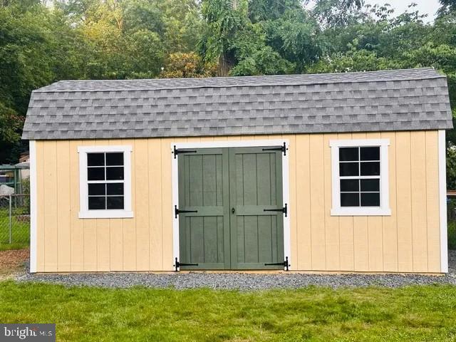 Building Photo - 1919 Creek Rd