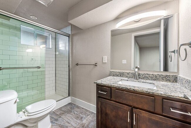 Building Photo - 5417 S Fox St