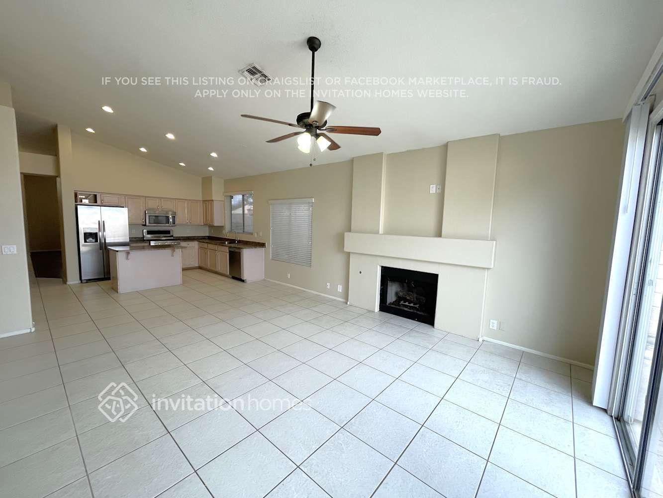 Building Photo - 11432 W Dana Ln
