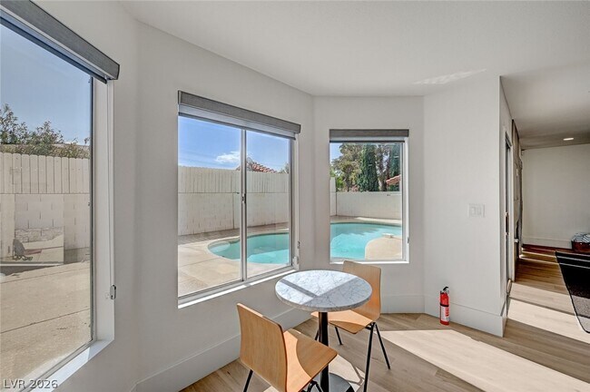 Building Photo - 3200 Ivory Coast Dr