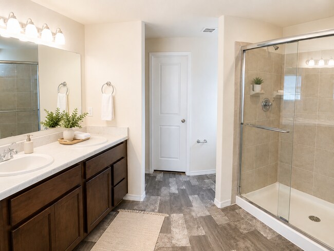 Building Photo - Gorgeous 3 Bedroom Home + office in Mountain Vista Ranch!