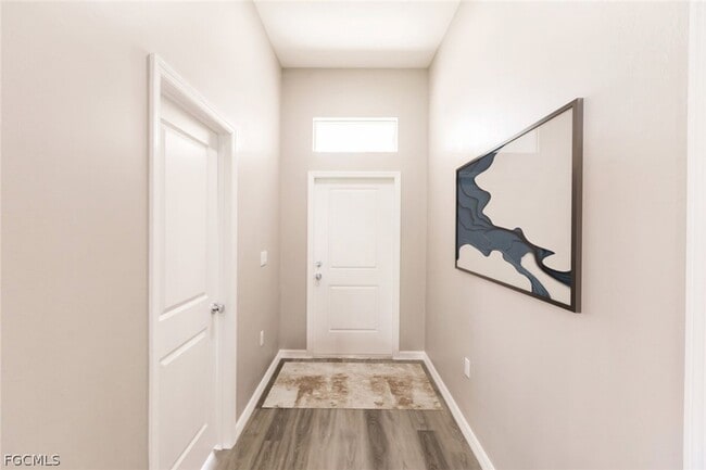 Building Photo - 1814 NE 3rd Ave