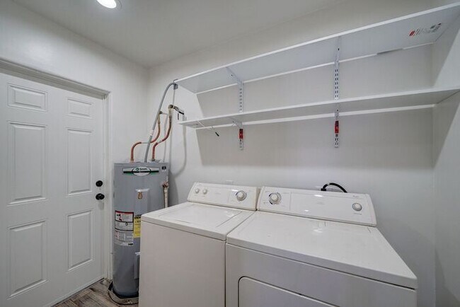 Building Photo - READY TO VIEW NOW! Beautiful Remodeled Home in the Coronado District Area