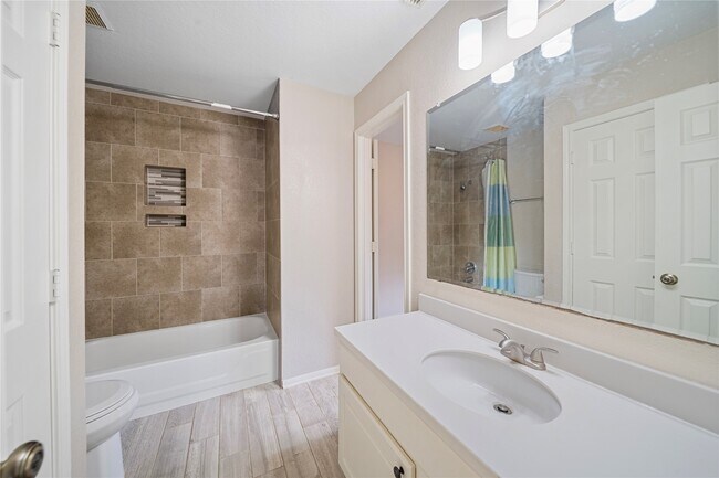 Building Photo - 18502 Eden Trails Ln