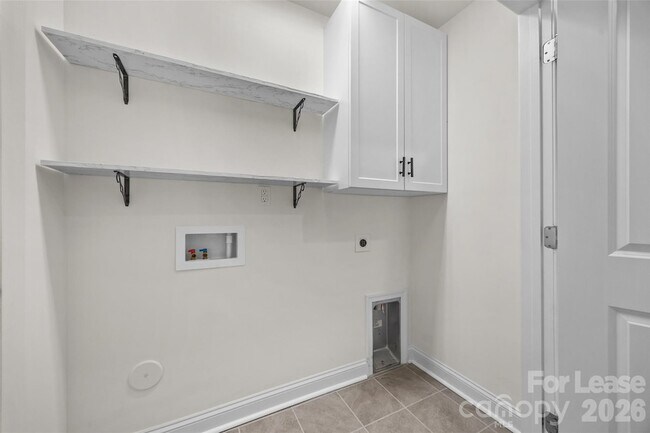 Building Photo - 1245 Pebble Grove Dr