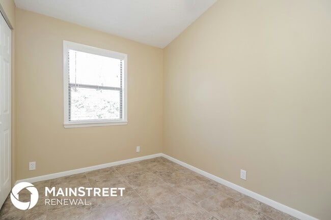 Building Photo - 4525 Sugartown St