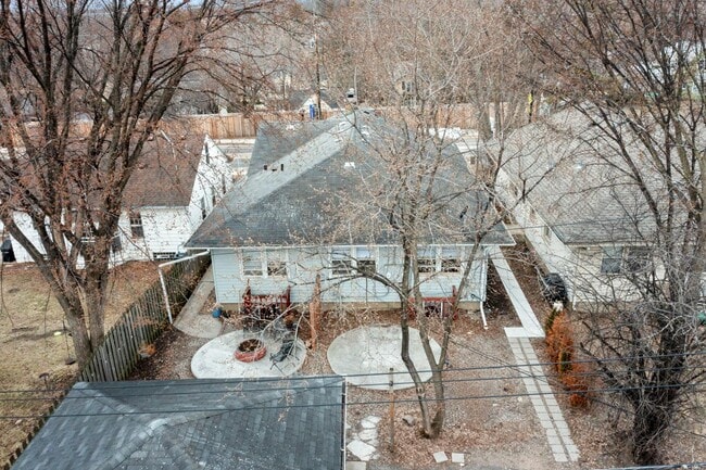 Building Photo - 4705 France Ave S