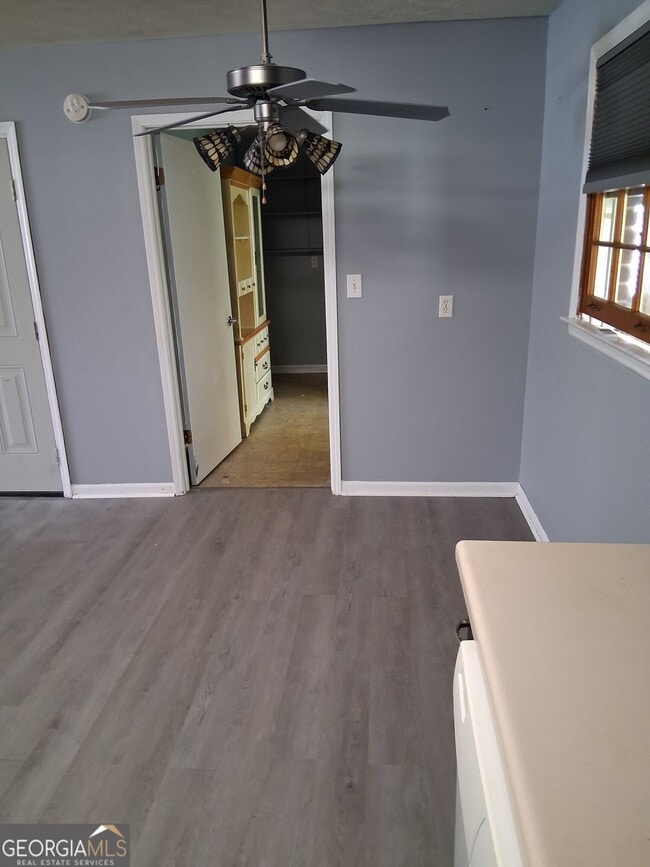 Building Photo - 14 Brannan St