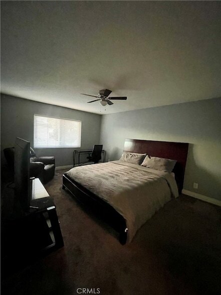 Building Photo - 803 W Fletcher Ave