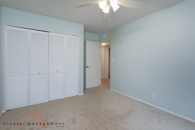 Building Photo - 47-459-459 Hui Iwa St