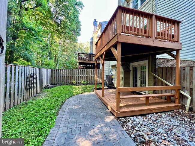 Building Photo - 10332 Mockingbird Pond Ct
