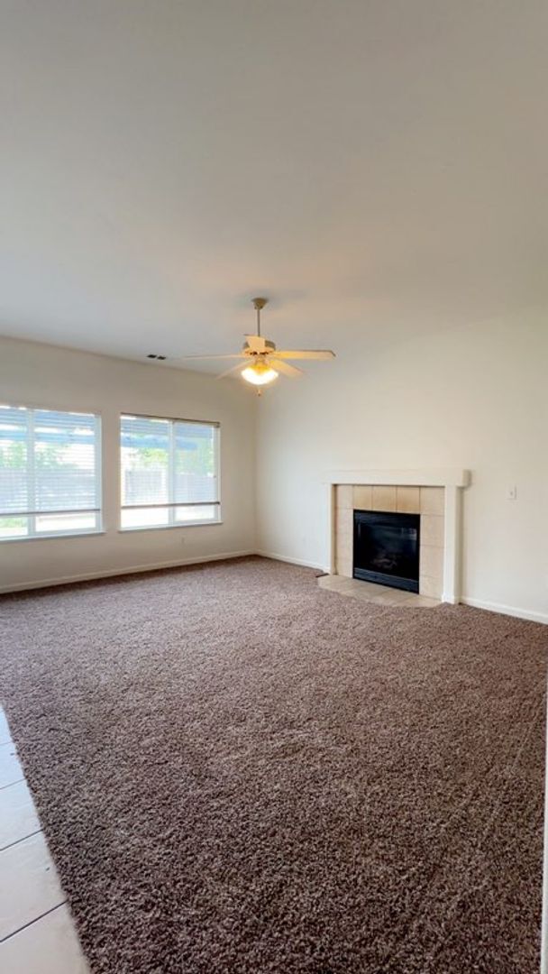 Building Photo - SUMMER MOVE IN SPECIAL...1/2 OFF ONE MONTH...