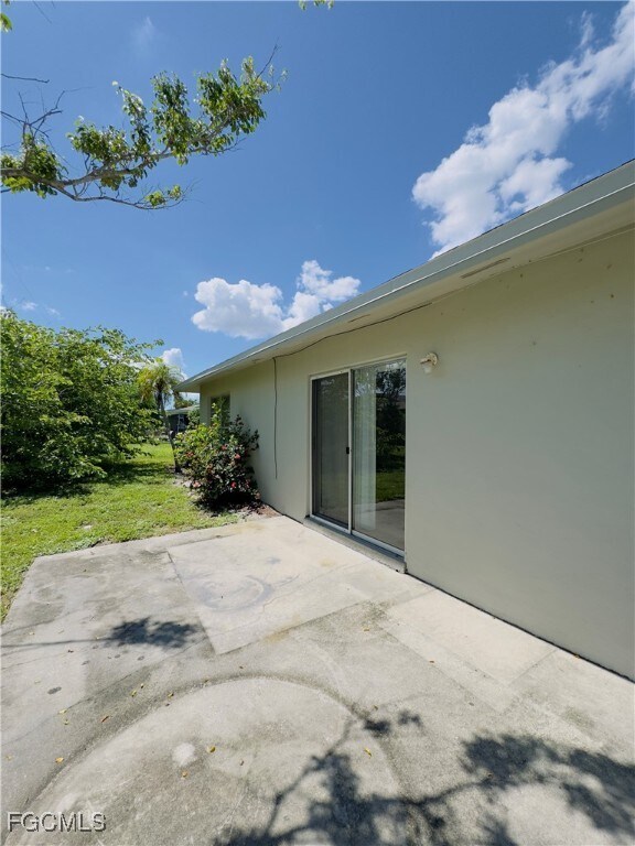 Building Photo - 3619 SE 9th Pl