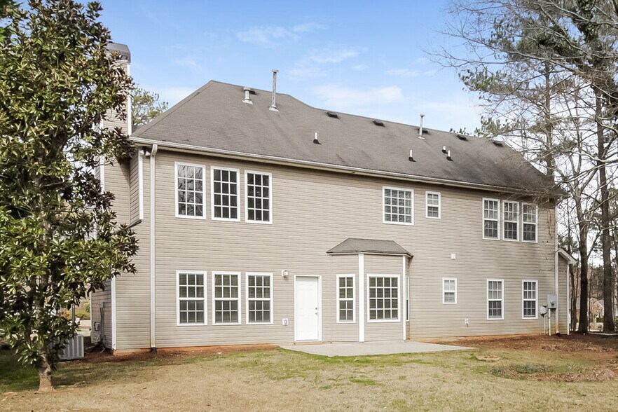 Building Photo - 5639 Waldens Farm Dr