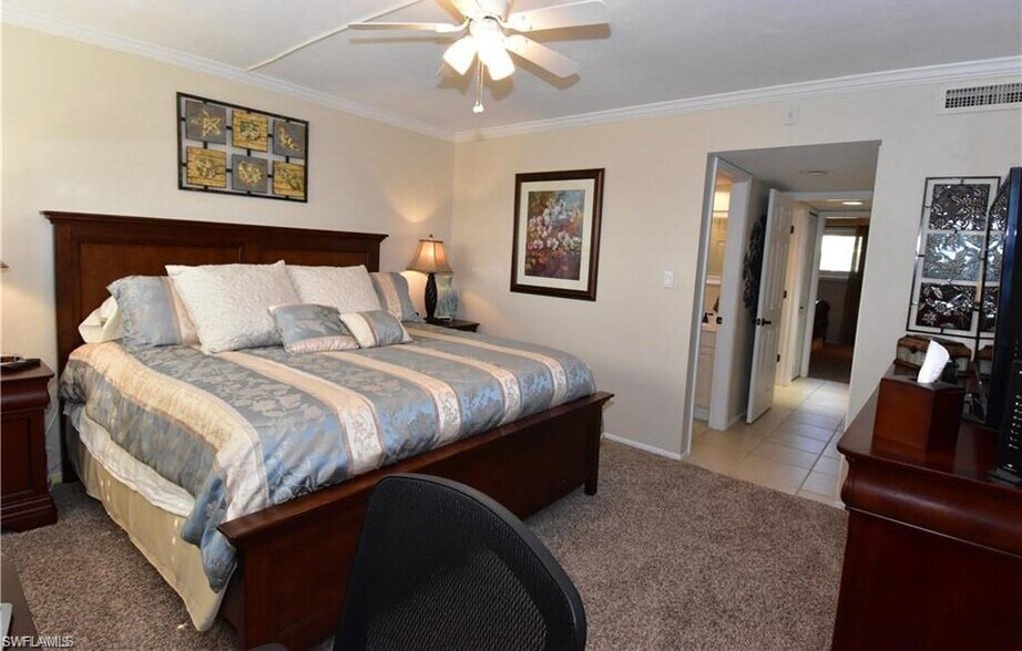 Furnished - 2121 Collier Ave