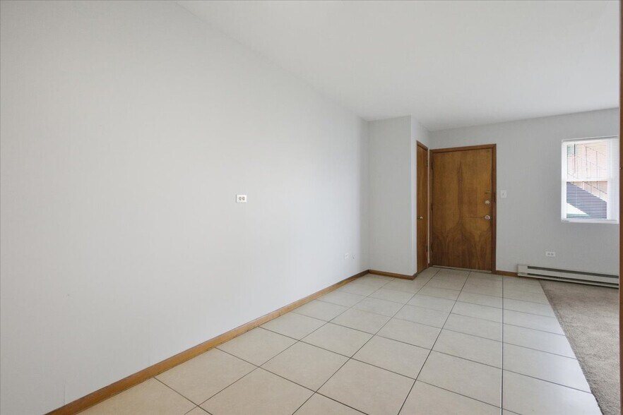 Building Photo - 6206 W 64th Pl