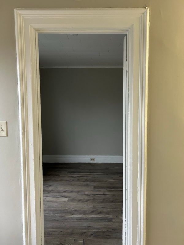 Building Photo - 133 W Van Buren St