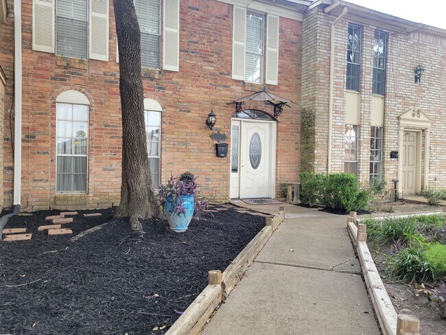 Primary Photo - 10813 Sandpiper Dr