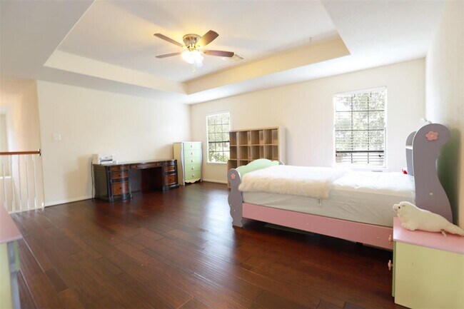 Building Photo - 25719 Westbourne Dr