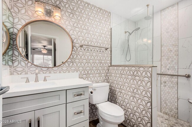 Building Photo - 16635 N 103rd Ave