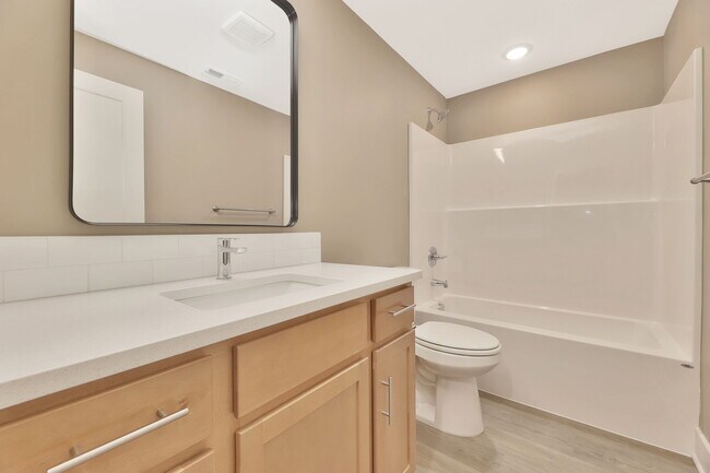 Building Photo - 969 W Long Path Ct