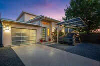 Building Photo - 3005 E Martin Luther King Jr Blvd