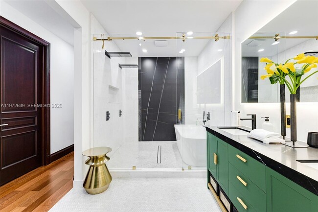 Building Photo - 3020 McDonald St