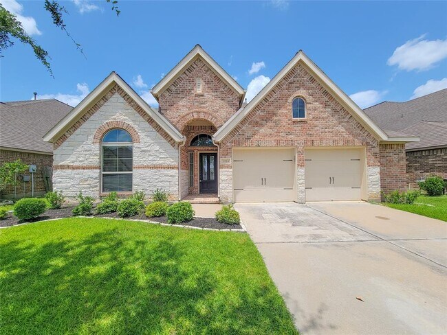 Primary Photo - 1314 Watercrest Park Ln