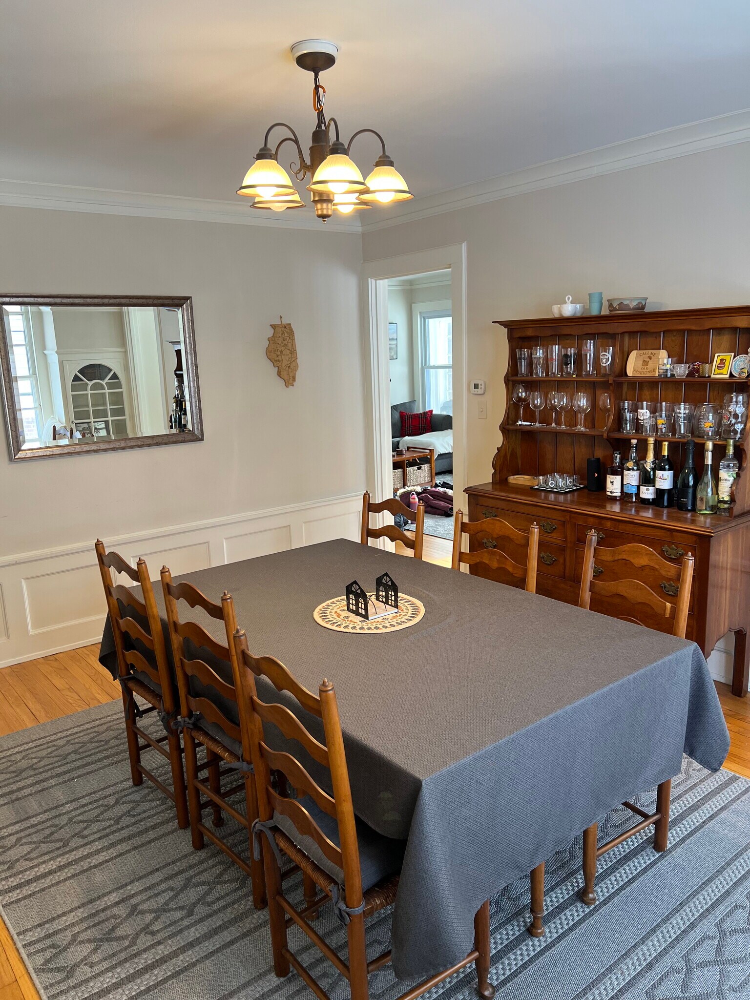 Building Photo - 6826 W Wisconsin Ave