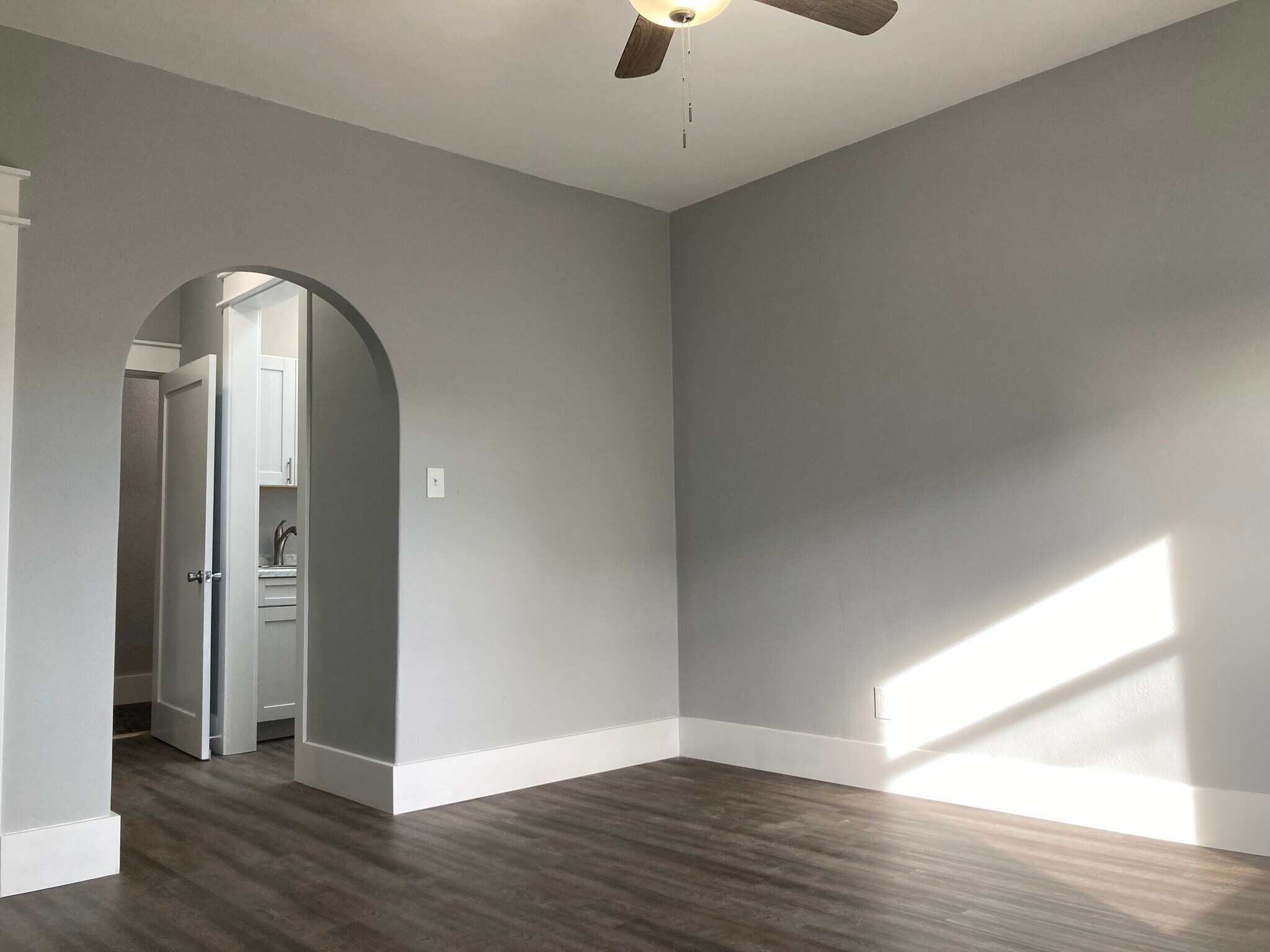 Living Area - 231 2nd Ave NE