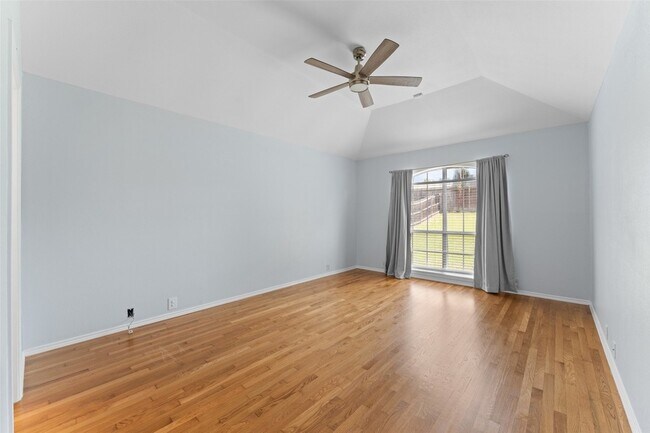 Building Photo - 6903 Hawaii Ln