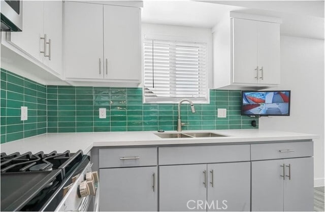 Building Photo - 3743 Lanfranco St