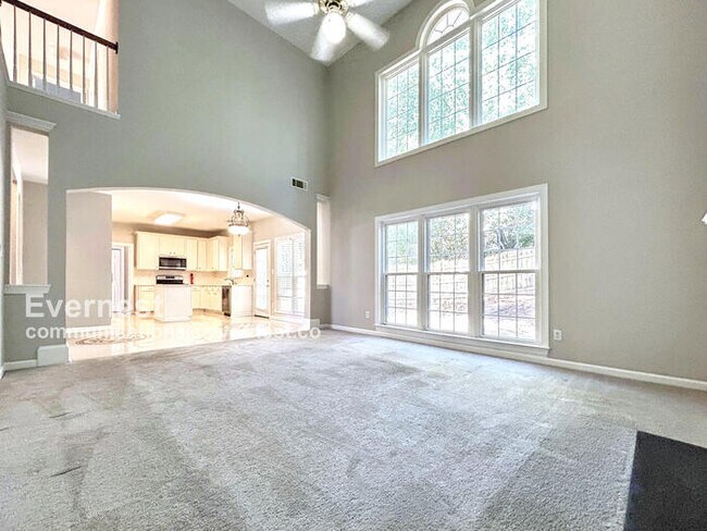 Building Photo - 3567 Montwood Ct