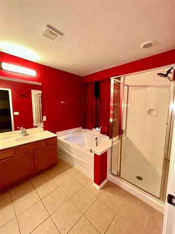 Building Photo - 8421 Yellow Buckeye Dr