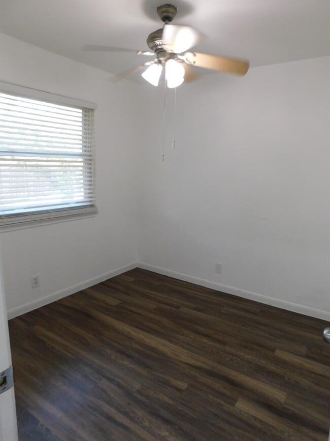 Building Photo - 1104 Winecup Ct