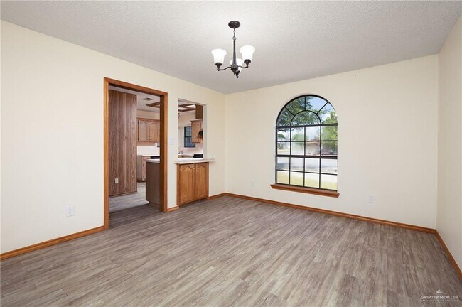 Building Photo - 22 8th