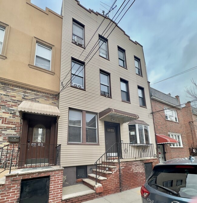 6015 68th Ave - 6015 68th Ave Ridgewood NY 11385 | Apartment Finder